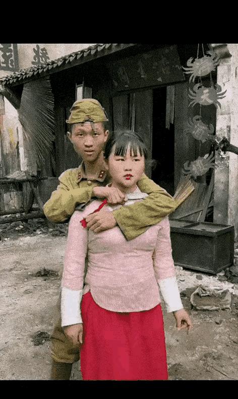 禁忌慾望：深夜影院里的诱惑镜头