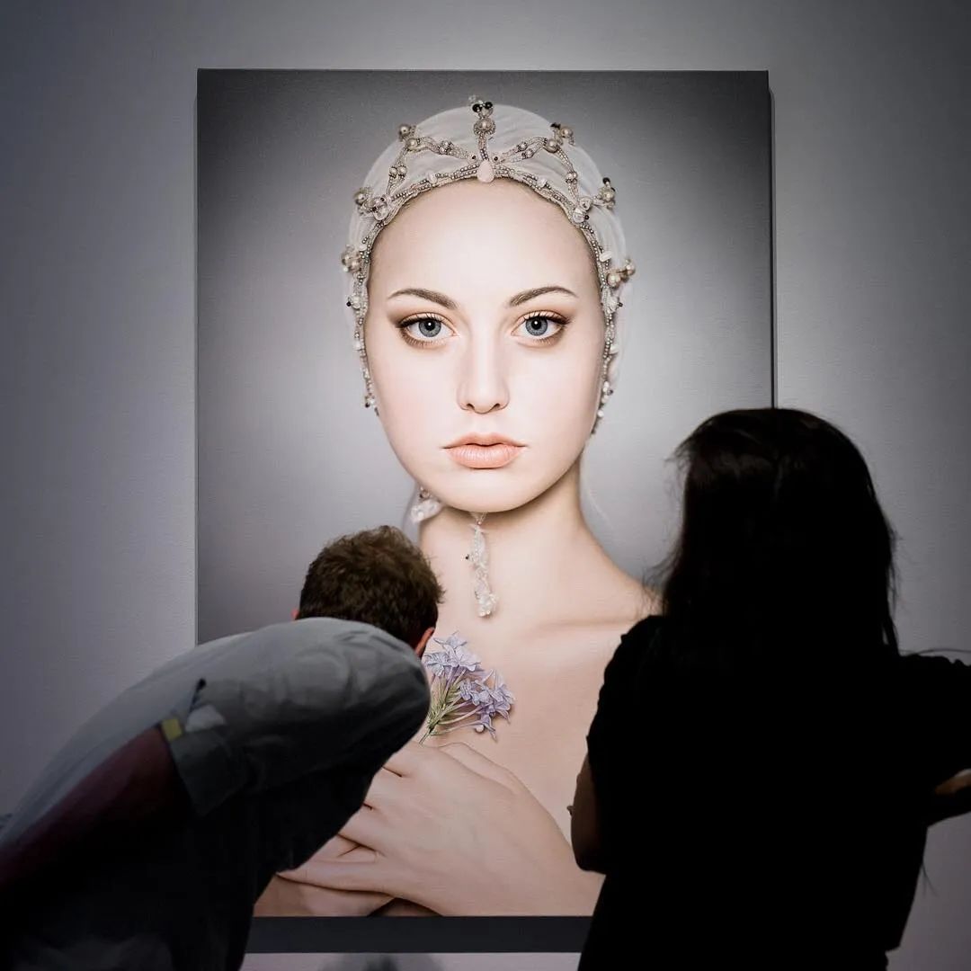 冷军最出名的5张女性肖像画,冷军画少女图