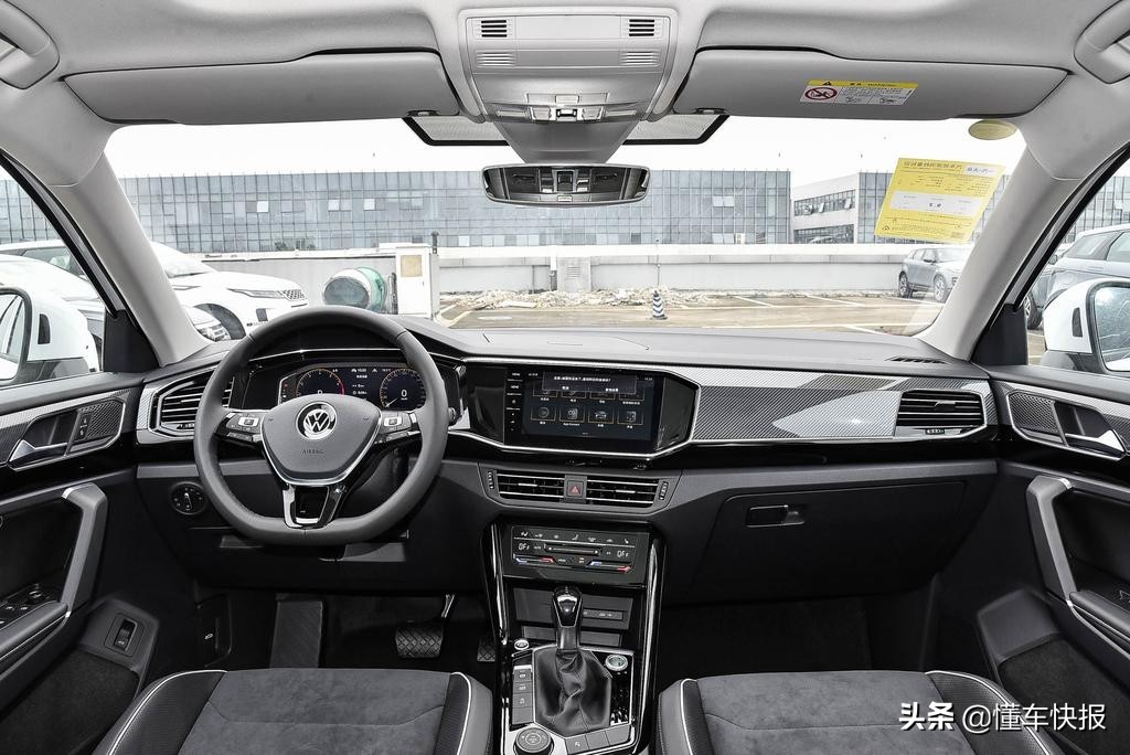 大众探岳380tsi四驱r-line智联版,2022探岳380四驱r-line值得买吗