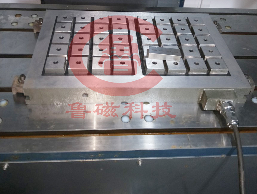 电永磁吸盘特点,起重电永磁吸盘