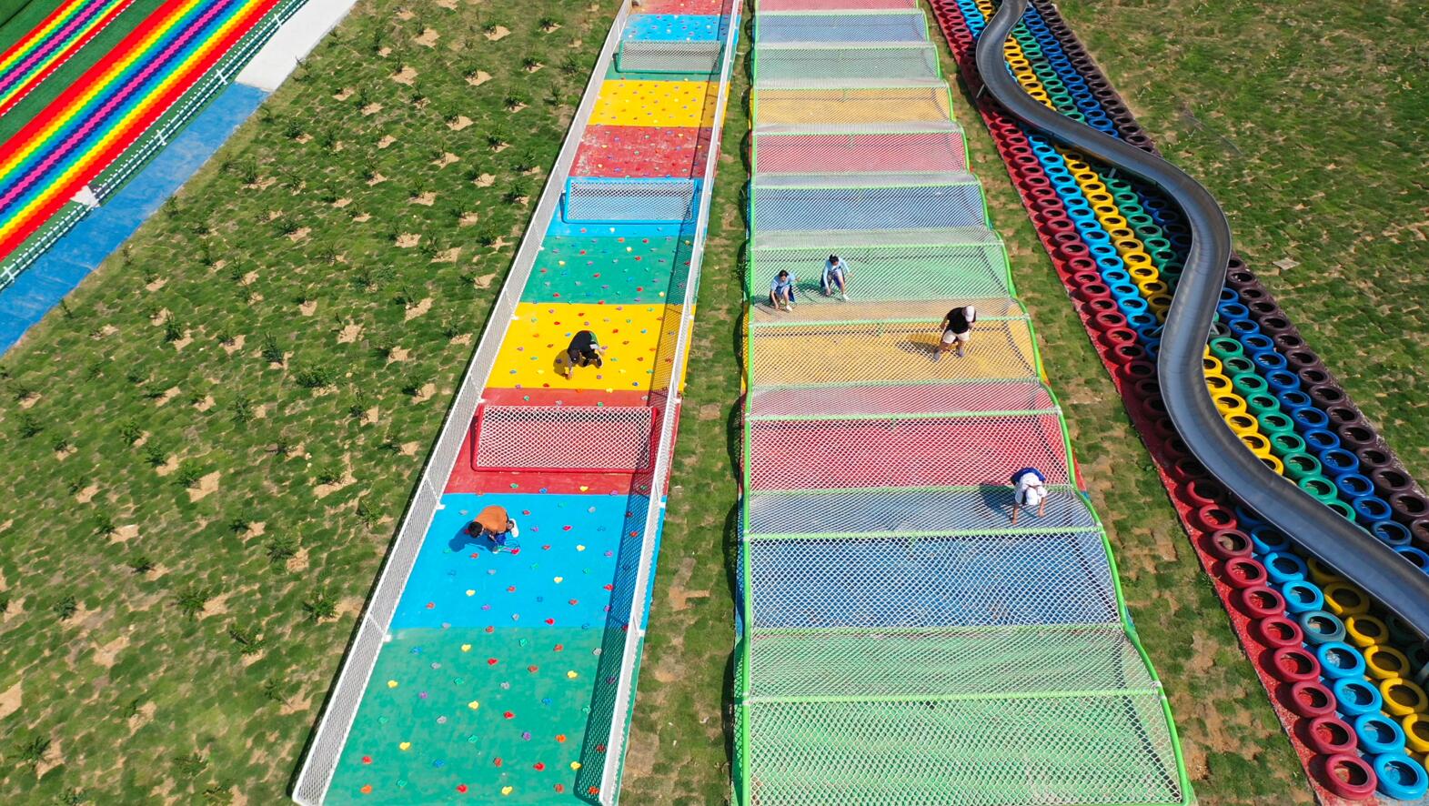 威海华夏城牡丹园最新信息,威海华夏城在威海的哪个区