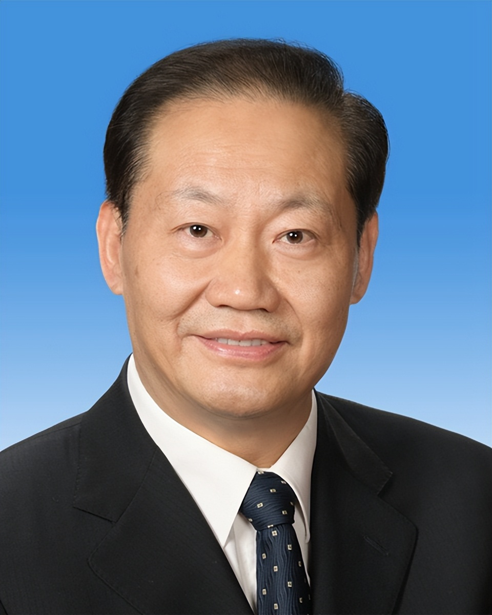 广西区委书记必须是壮族吗,广西区历届区委书记