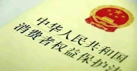 买假烟报警有用吗,男子买到假烟找便利店索赔后续