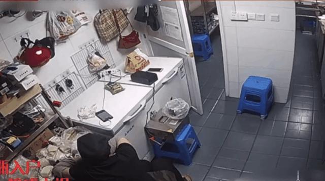 电动车有可能爆炸应该放在哪,电动车爆炸会有什么危险