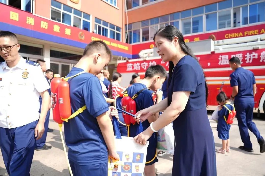 蓝焰守护哈利波特,蓝焰守护者