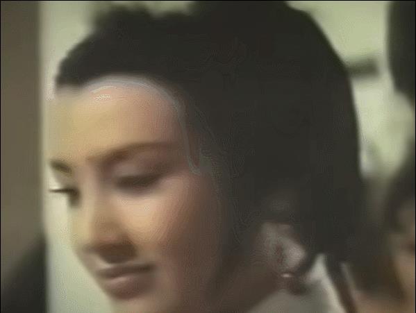 他也是一个美丽的西施，对比香港、台湾和大陆的最美版本，更美的