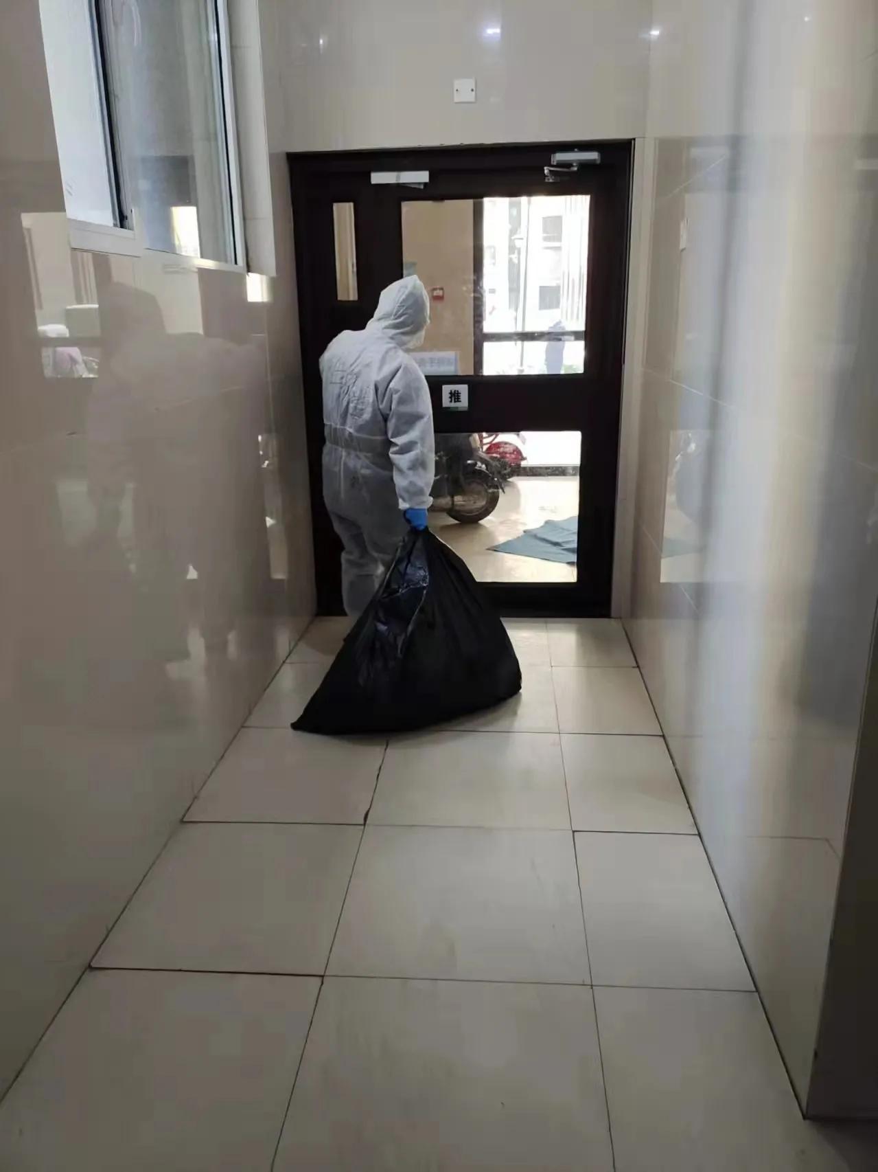 隆泰物业唐山公司｜同心抗疫，温暖社区