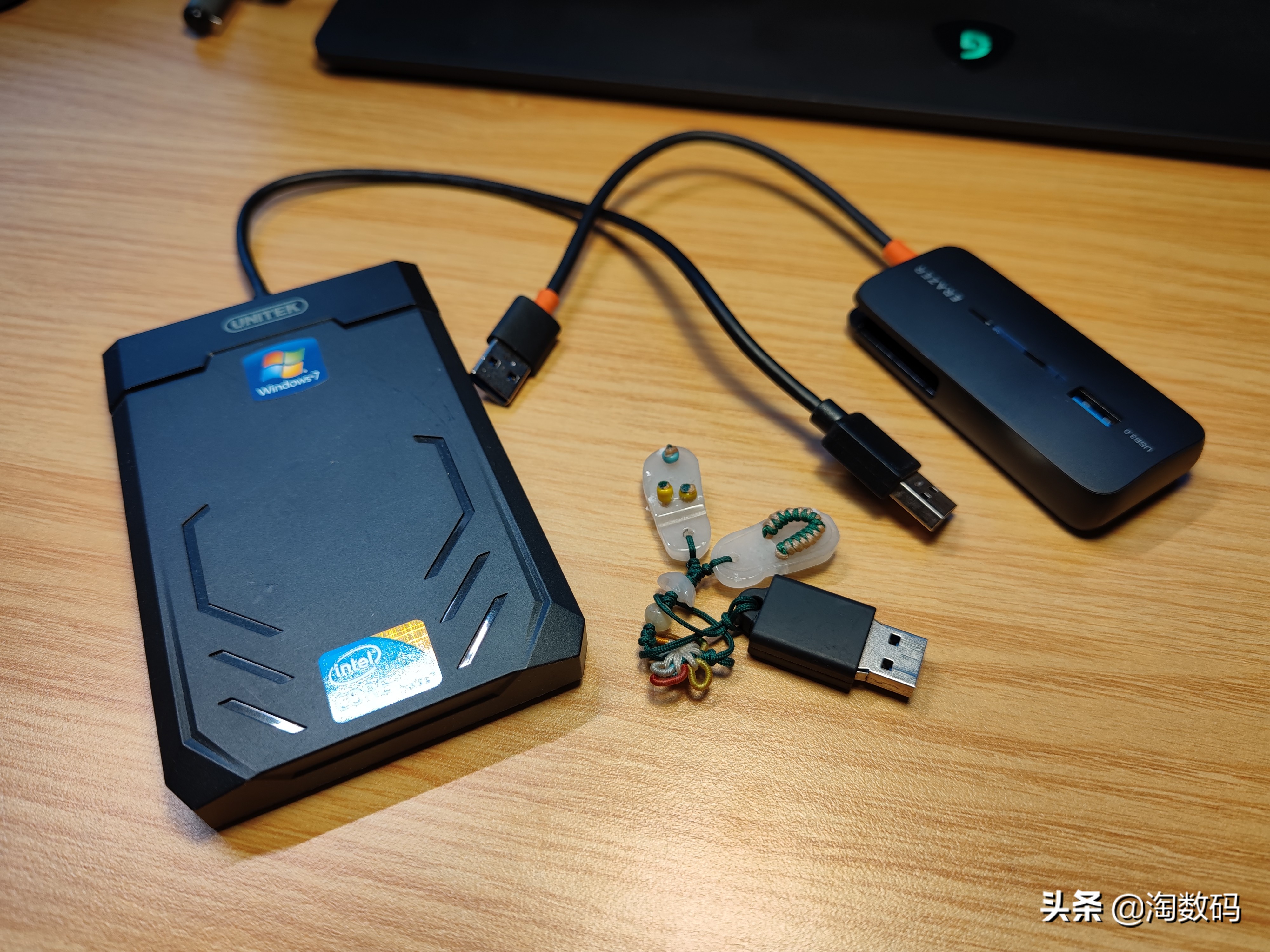 四口同传130MB/秒：19块9异能者Erazer高速USB3.0集线器开箱简评