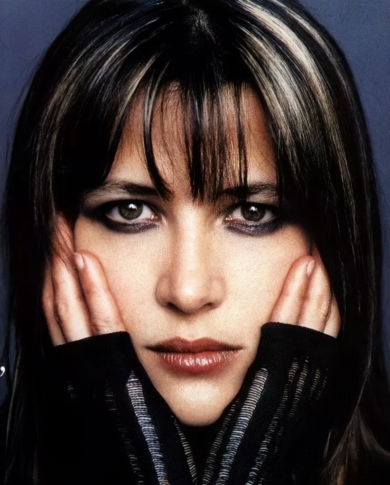 57岁苏菲玛索最新照,苏菲玛索13岁帅气照