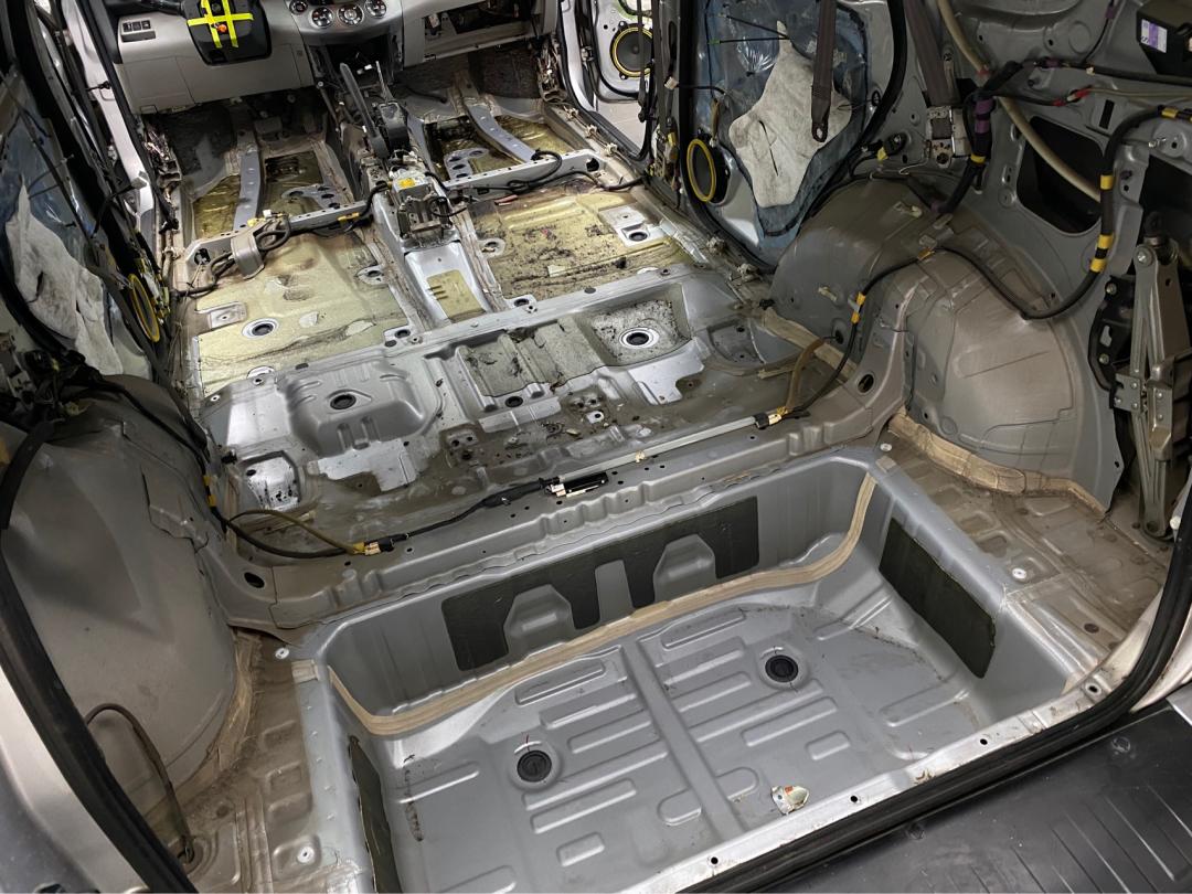 老rav4车翻新改造全过程,老款rav4比新款好太多