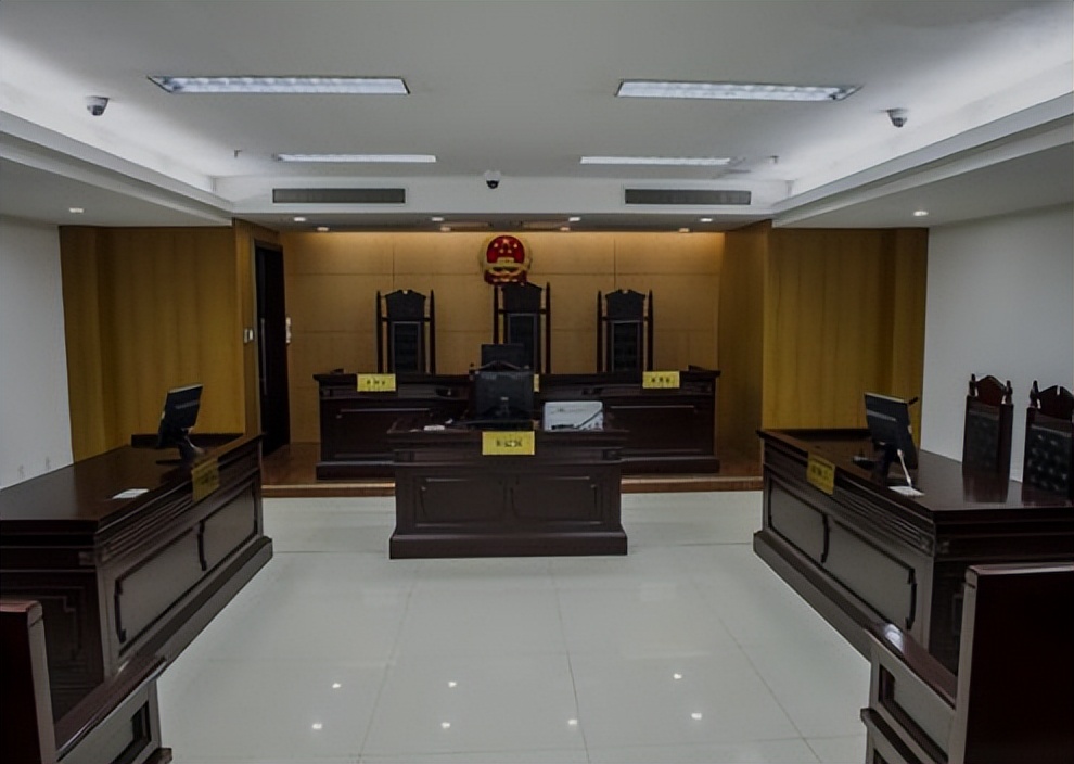 12年前，武汉医学博士11天5次捐精意外猝死，机构：我们只赔8.8万