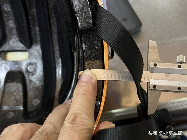 有没有又轻又安全的头盔,什么电动车头盔好用又舒服