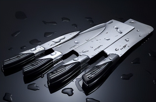 借东西三不借有什么说法,家里四样东西不能借是哪四样