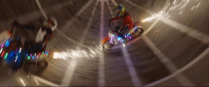 穷小子到广州闯荡，横飞珠江换首日2亿，他太敢了