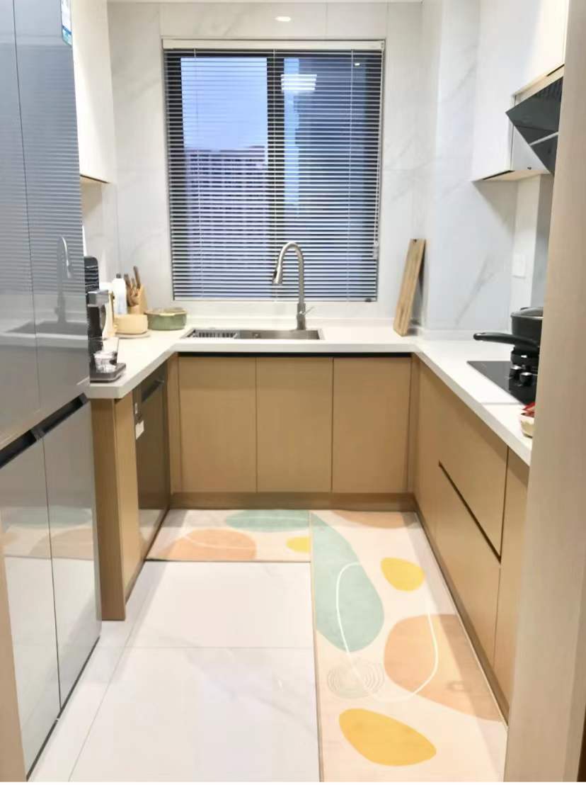 广州发现奇葩建筑,发现一位网友的家因装修风格走红