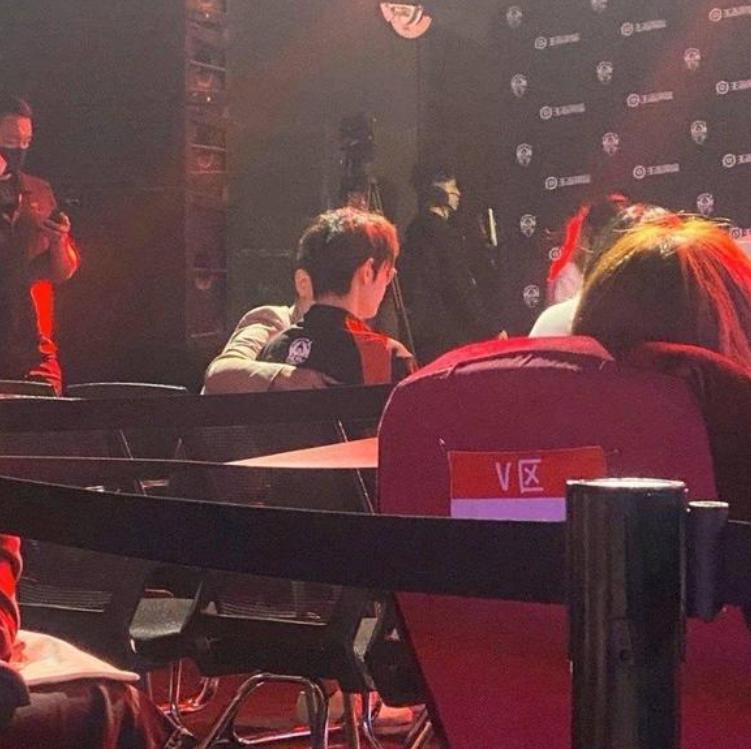 ag不敌mtg一诺受访梦泪直播间,ag三连胜各直播间反应