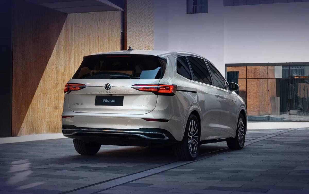 大众mpv威然最低配测评,大众mpv威然2022款和23款什么区别