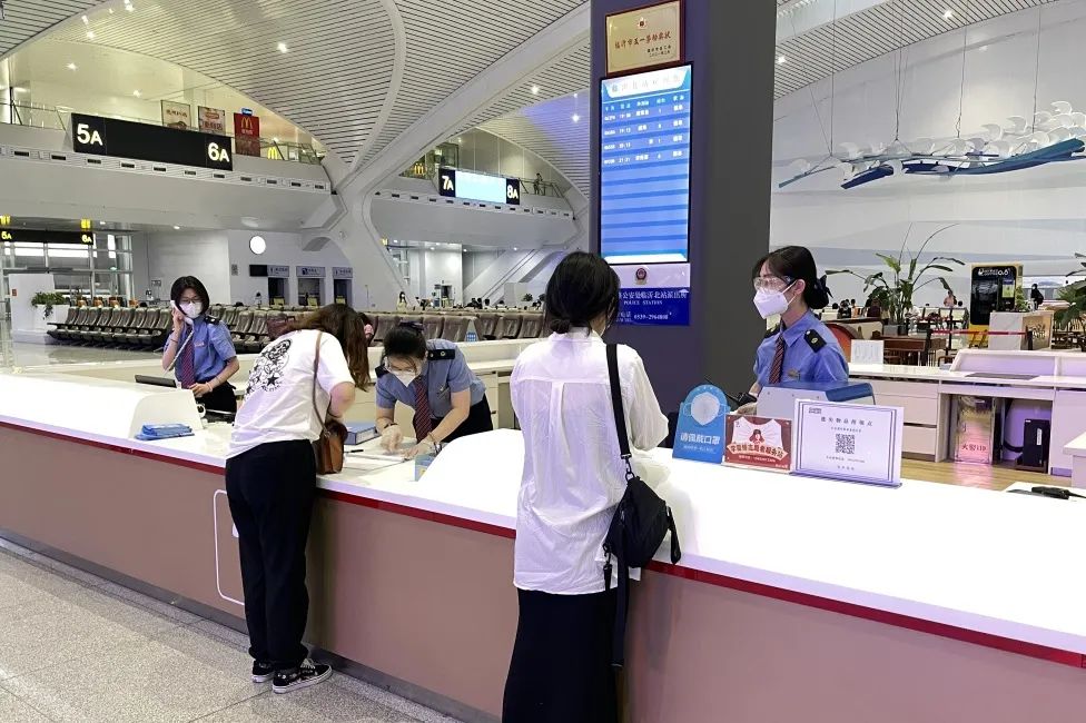 录取通知书买动车票打折吗,大学生凭录取通知书买火车票