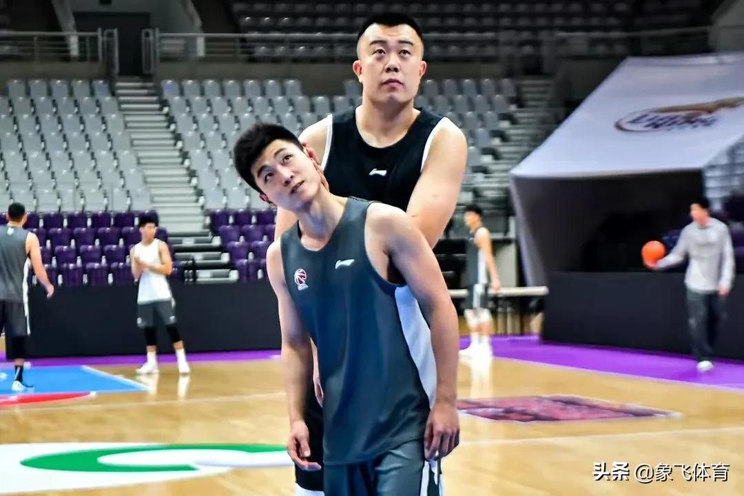 辽篮小伙子,辽篮帅气男孩