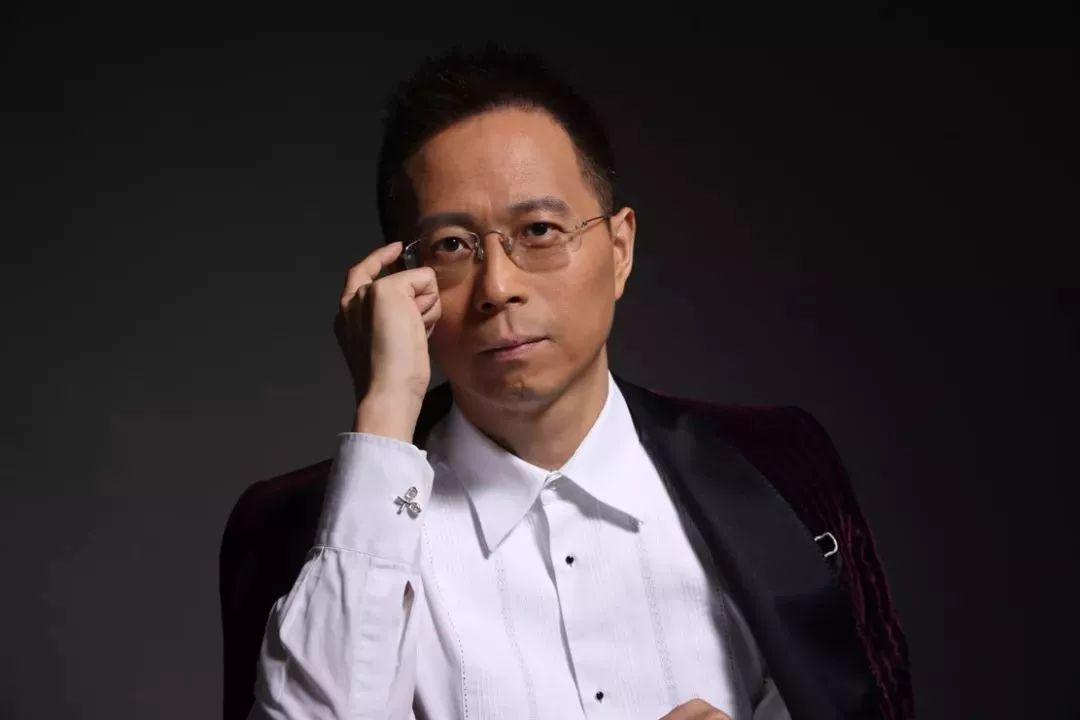 中国足球名嘴大全,中国足球四大名嘴