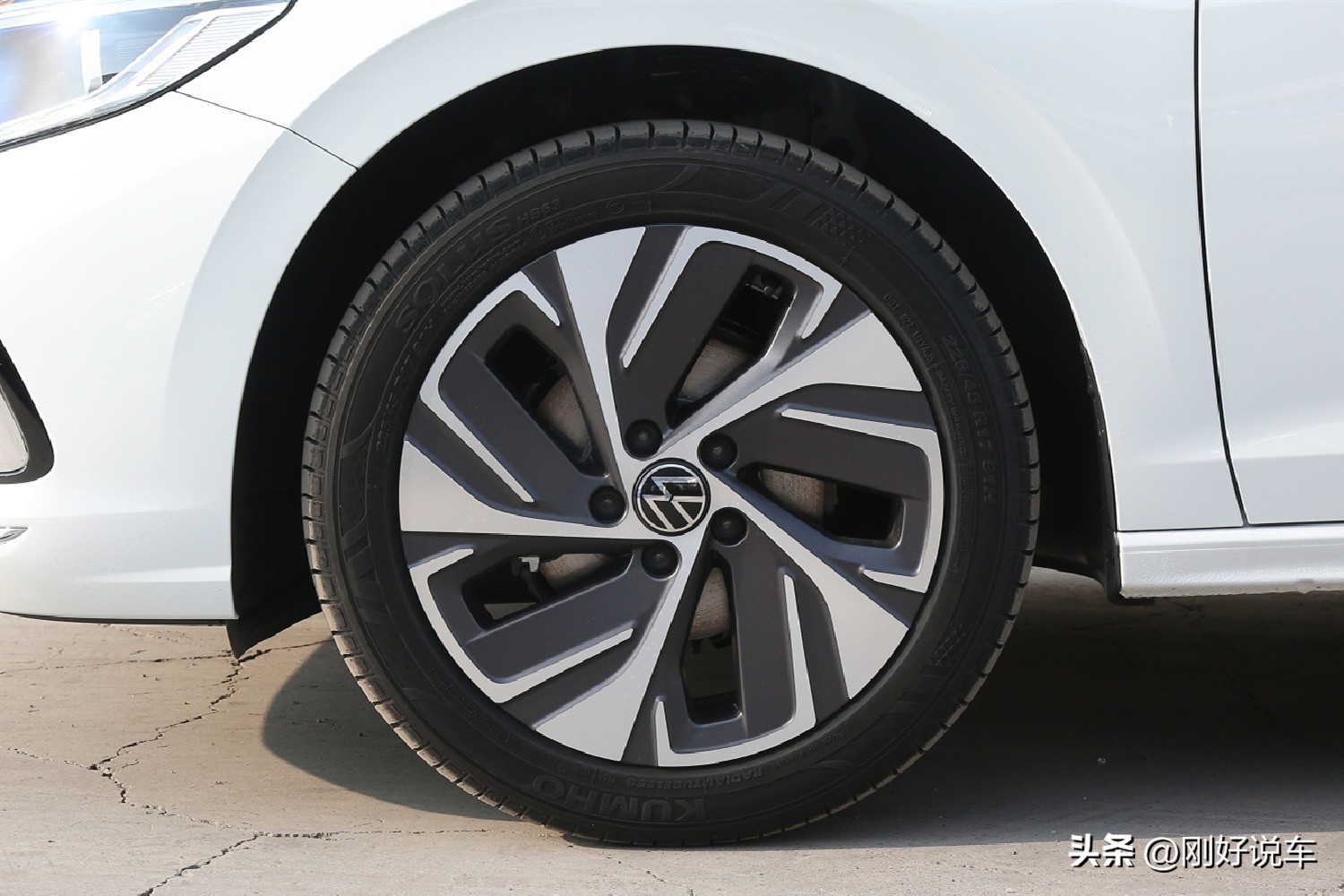 10年新款宝来,2023款宝来1.2t是前驱还是后驱