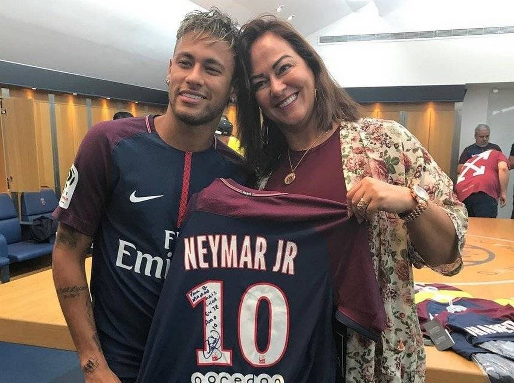 内马尔母亲男友,内马尔母亲新男友