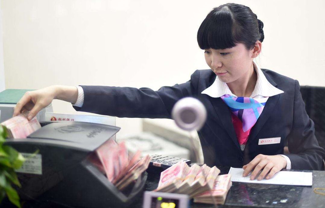 银行现金押运规定,银行每天押运的钱放哪里