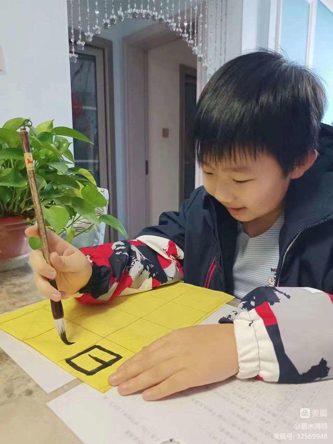 易水书画工作室部分小画家网课花絮