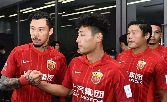 上港11名国脚5外援，目标亚冠冠军，一个操作证明不受前任影响