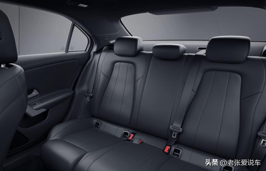 奔驰a级2023款落地顶配多少钱,2023款奔驰a级新车落地价参考