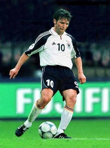 b2b中场的缺点,什么是b2b模式