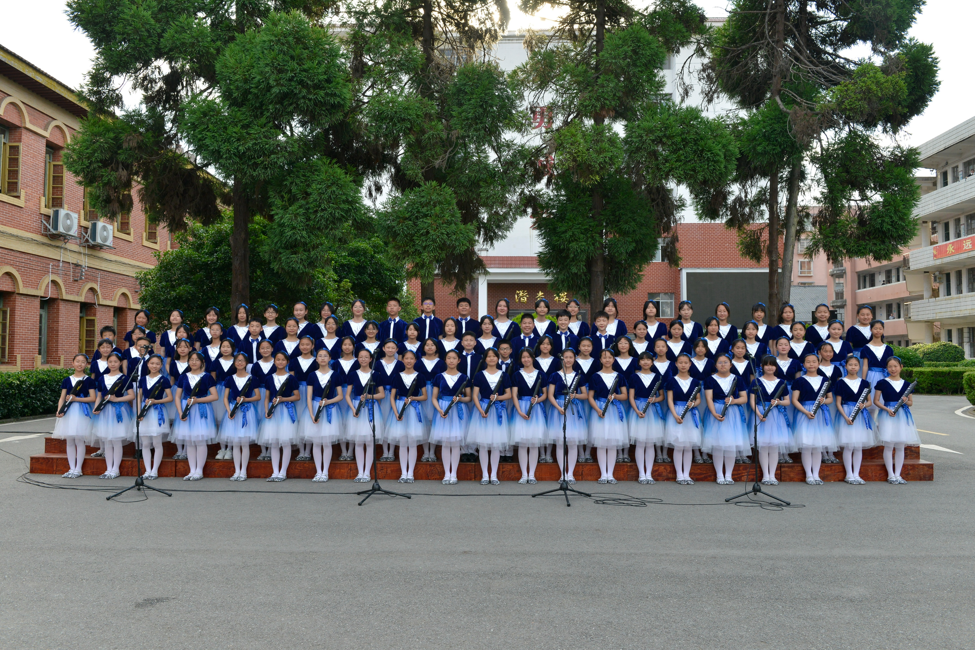 闂斂姹熻タ瀹侀兘浜屼腑璇惧悗寤舵椂鏈嶅姟,瀹侀兘涓変腑璇惧悗鏈嶅姟