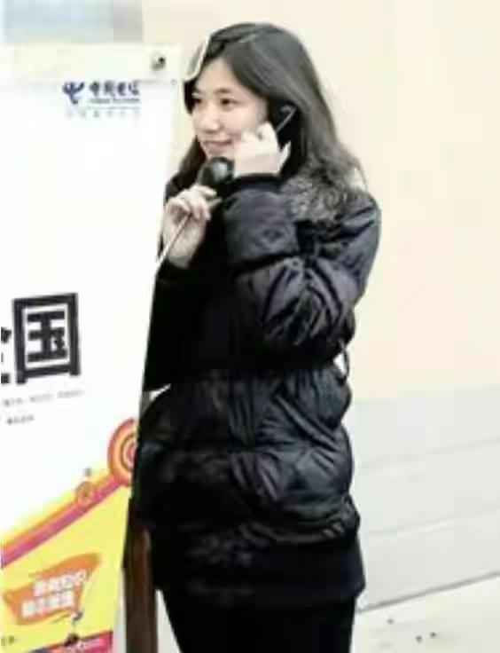 养父扛煤气罐培养女博士的原视频,养父扛煤气罐供成博士