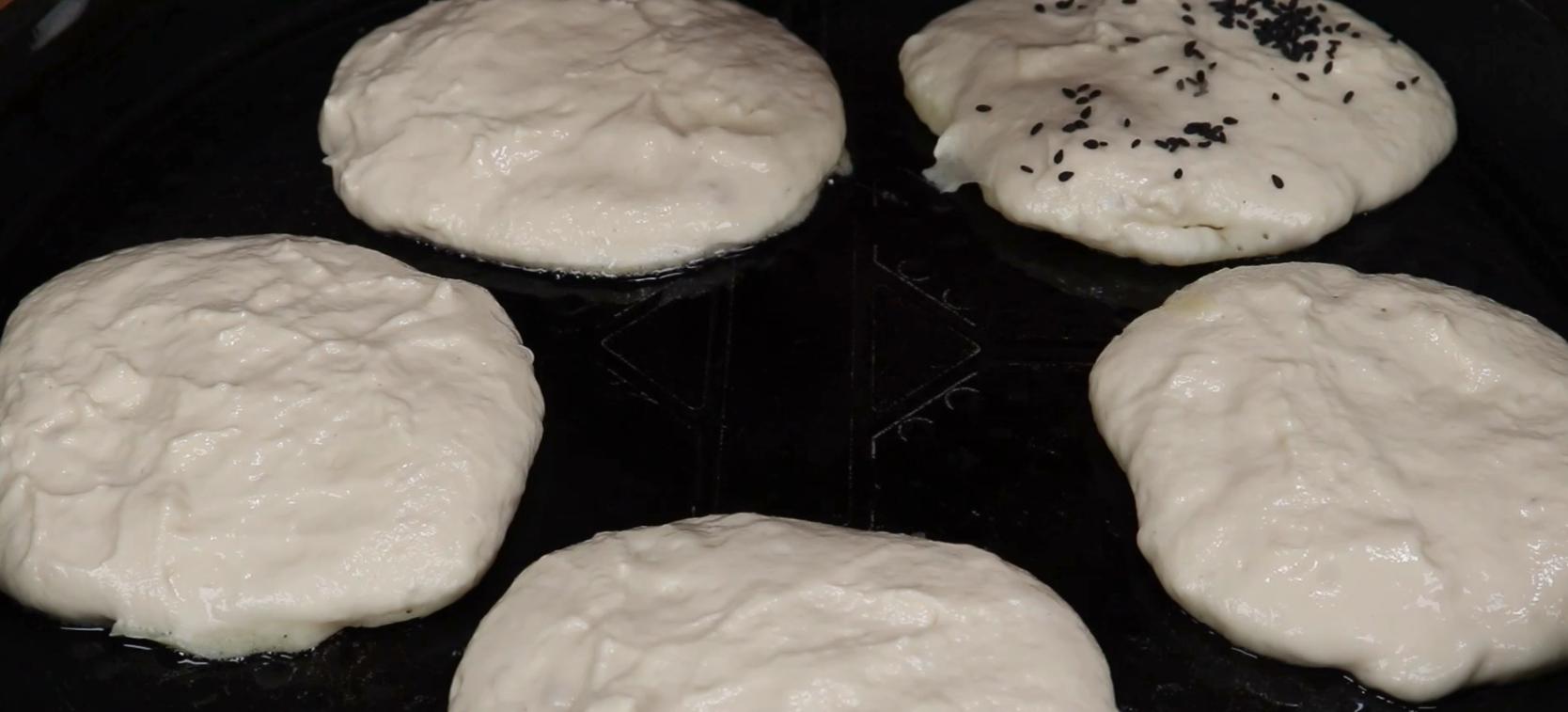 糯米粉加两个鸡蛋做的特别好吃,糯米粉最好吃的做法加两个鸡蛋