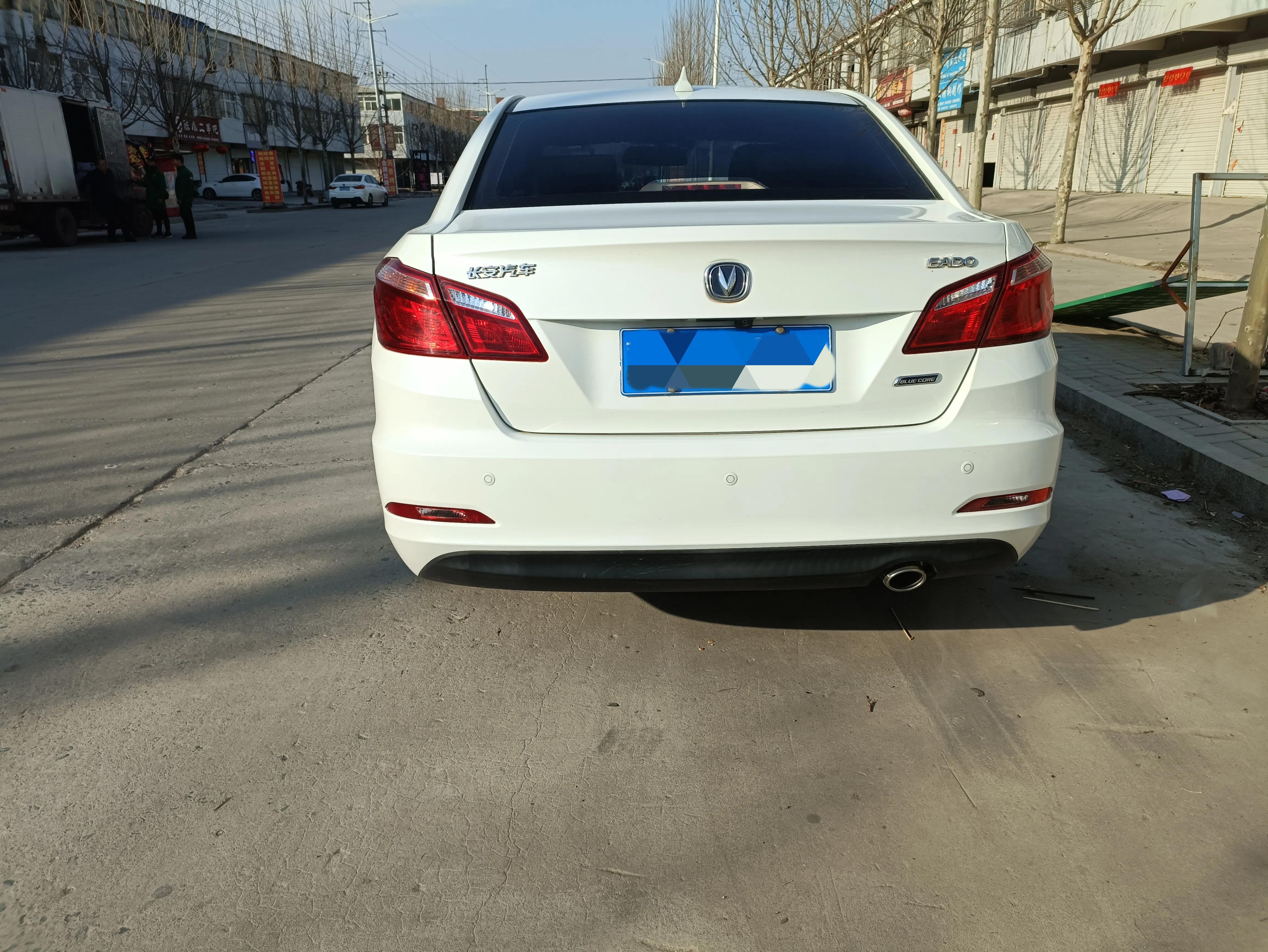 长安逸动6个喇叭在什么位置,逸动第三代6个音响