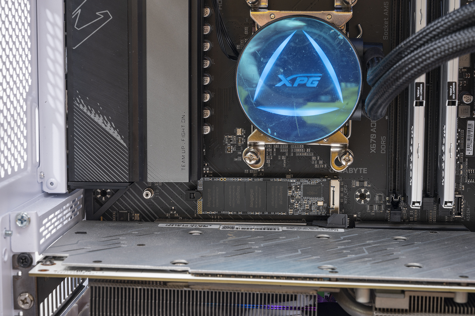 金百达ddr56000频率内存条测评,内存ddr5金百达银爵怎么样