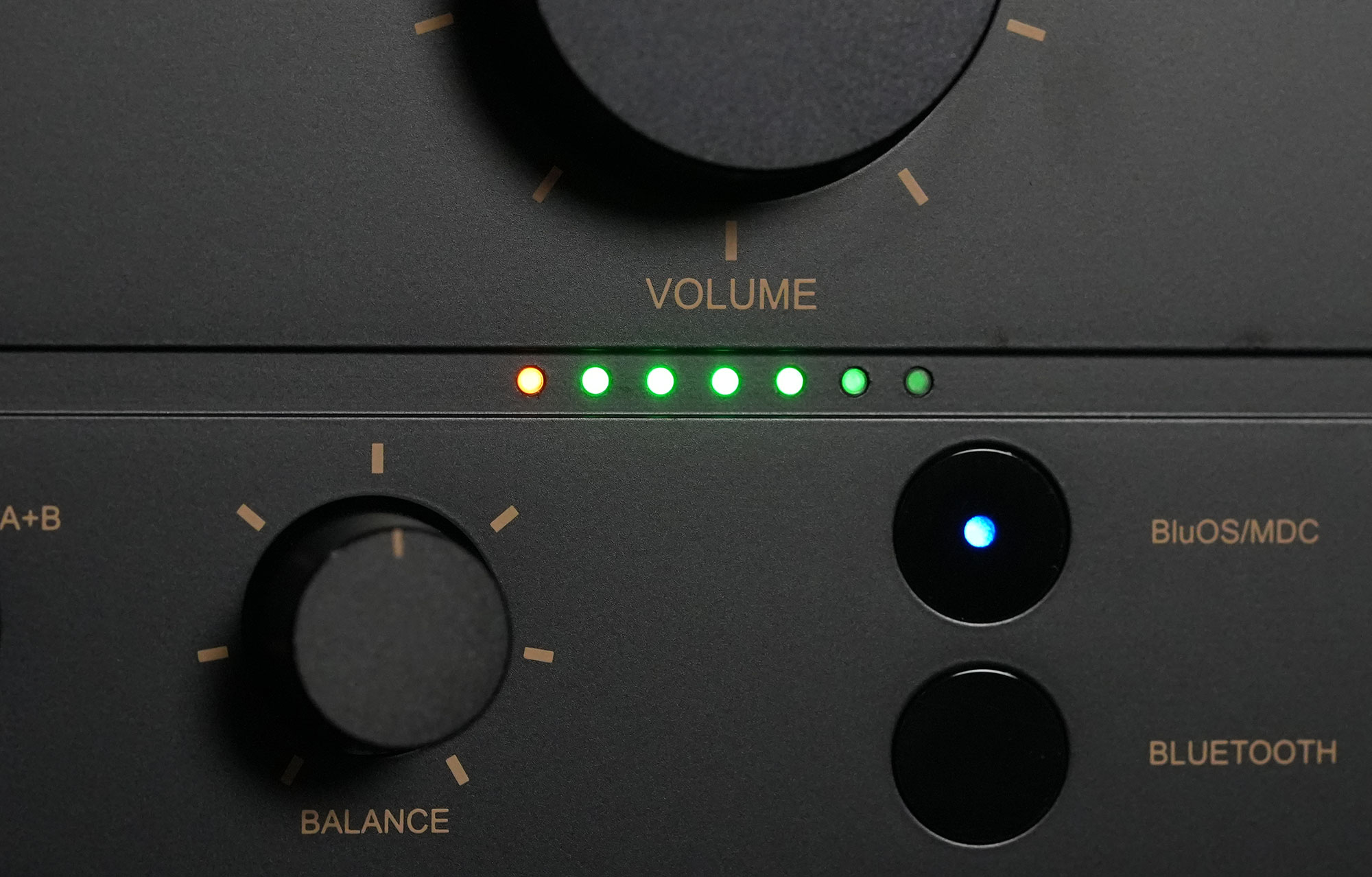 特价15000元到手的性价比*弹炸**!NAD50周年纪念版C3050LE试用!