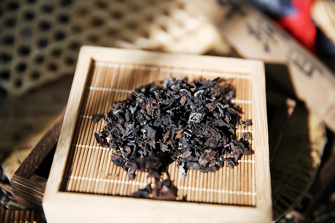 甲状腺结节中医成功案例,36岁男子查出甲状腺结节