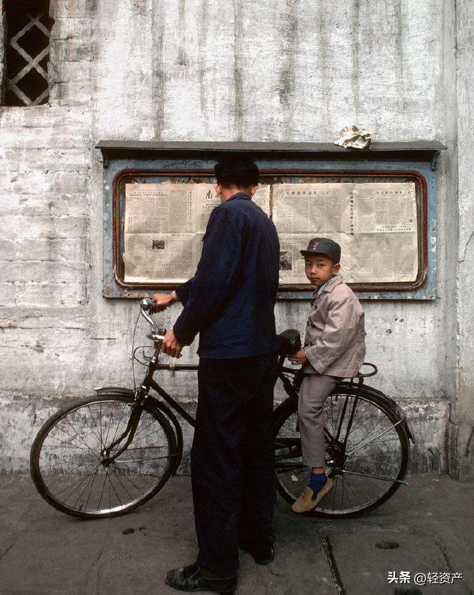 花楼女子媚态撩人，丰乳肥臀，30张真实影像惊艳时光