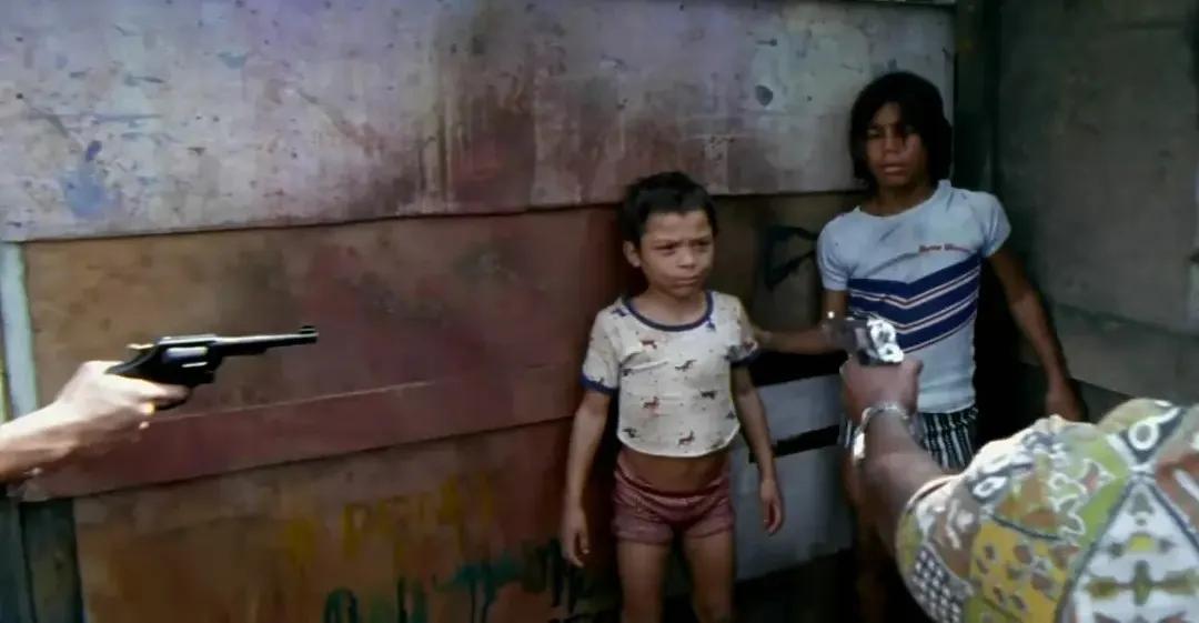 上帝之城真人版电影,犯罪电影上帝之城解说