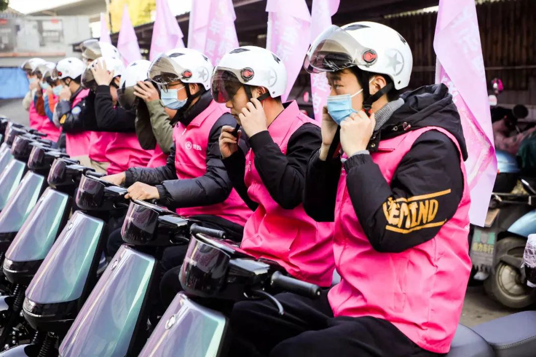 爱玛2020款锂电电动车,新国标爱玛锂电电动车最新款