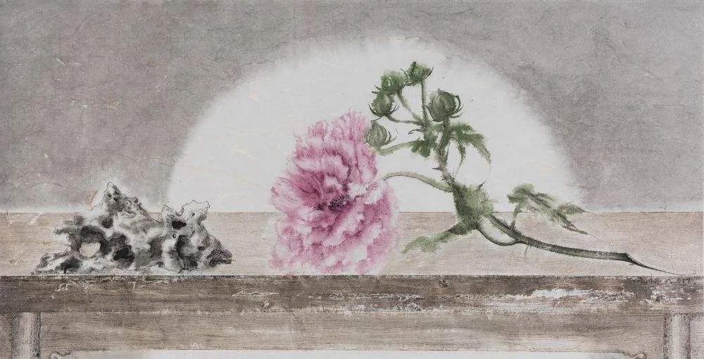 严谨细致的书法,水墨气韵生动的线描