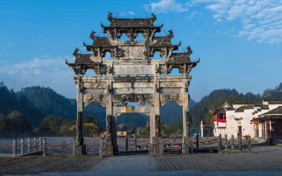 中国最具特色民居图片,十大传统民居及特色