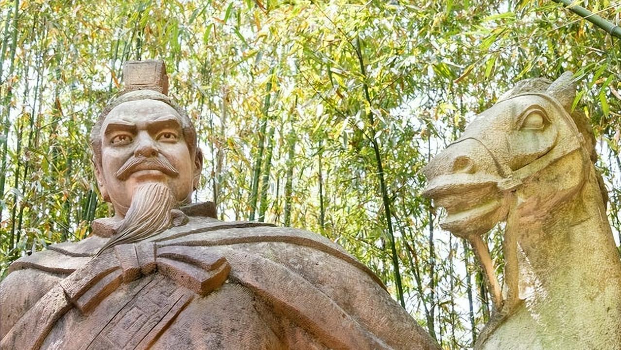 三国历史小说排行榜前十名的完本,推荐几本关于三国的历史架空小说