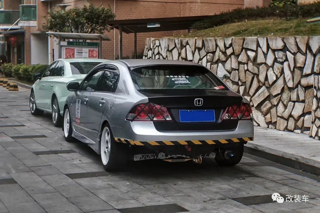 马自达6绞牙战士,马自达323暴走风格