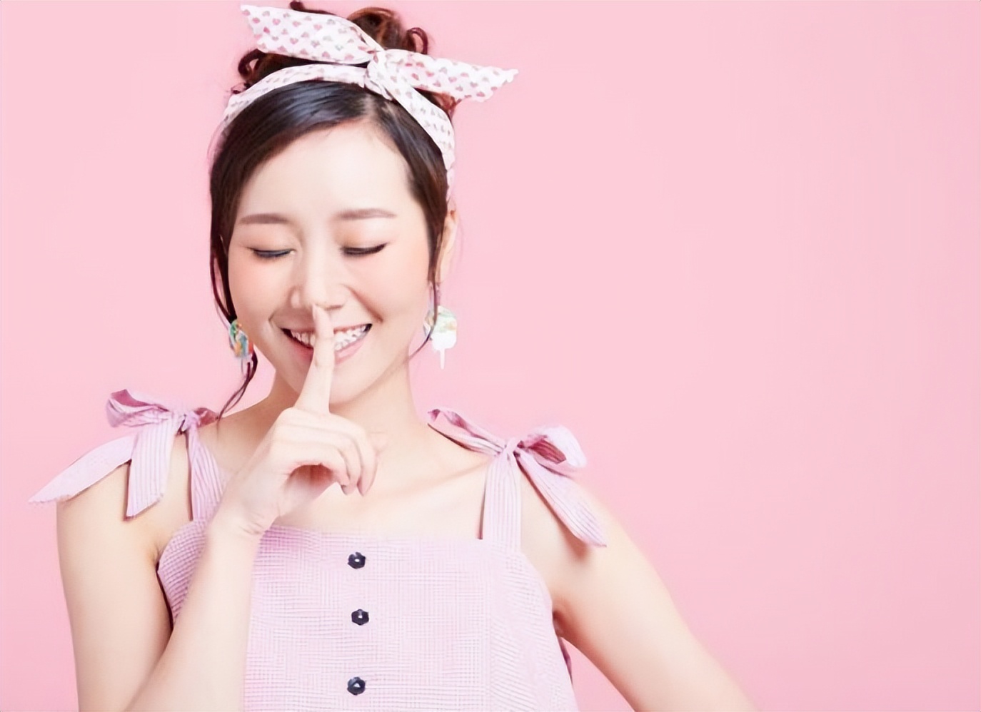 一个尴尬、羞羞的小问题：女性*处私**的毛毛，需不需要被刮除？