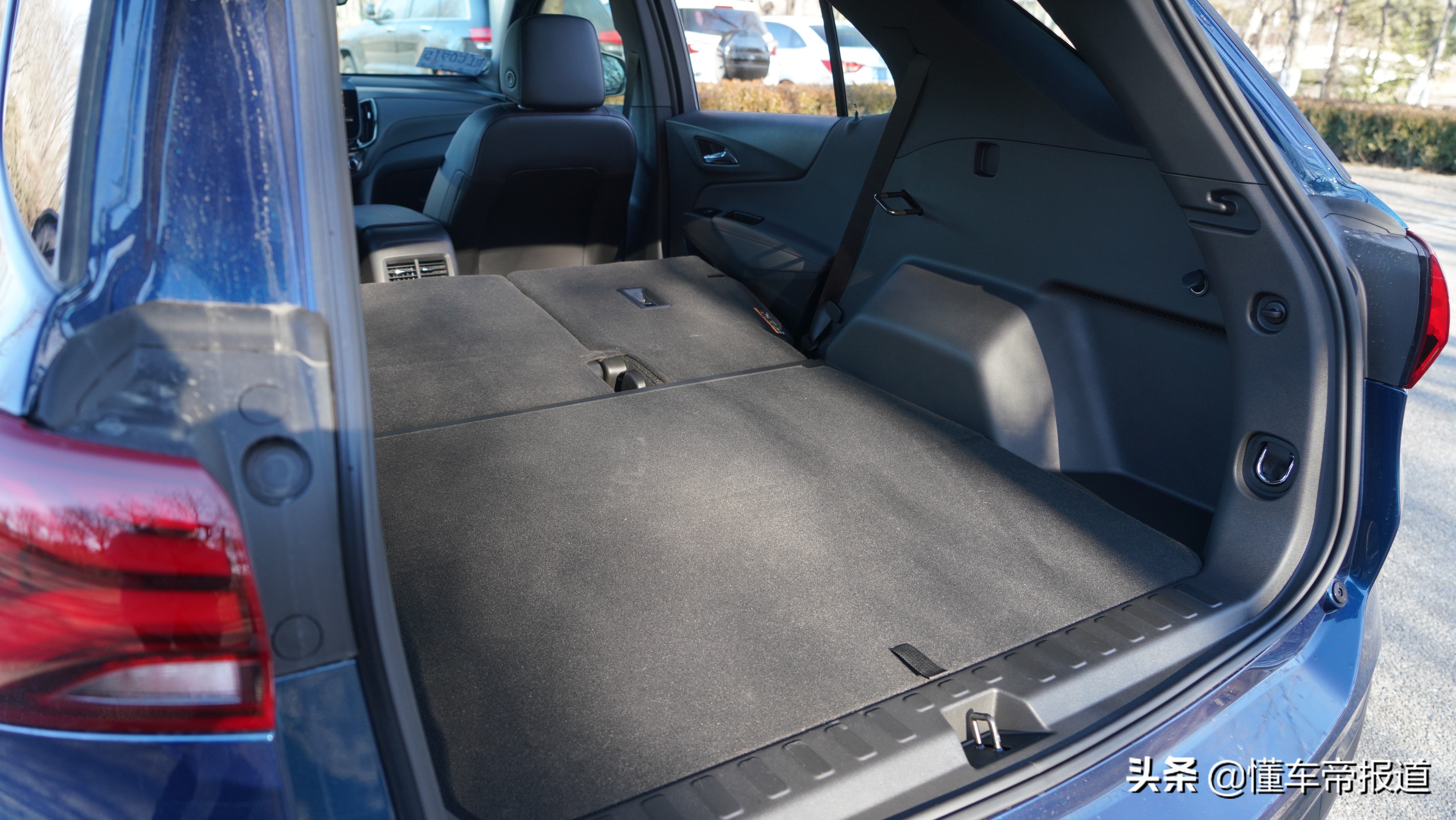 雪佛兰探界者2022款什么颜色好看,2022款探界者550t轻混拓界版