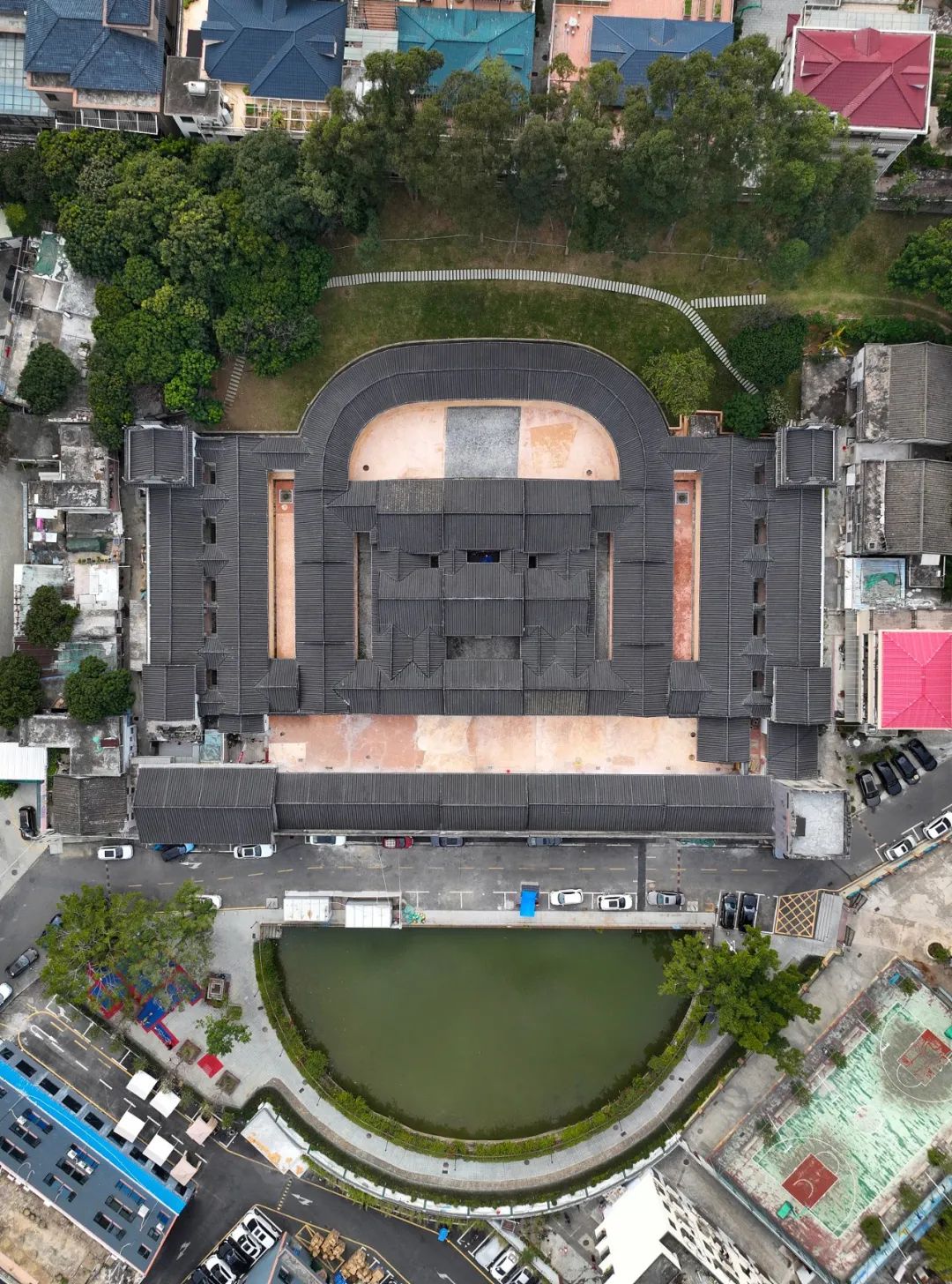 张颂文说的是客家话还是粤语,张颂文难怪会说客家话