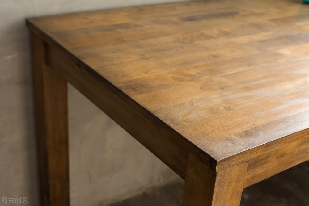 家用餐桌是圆桌好还是方桌好,餐桌圆桌选多大尺寸最合适