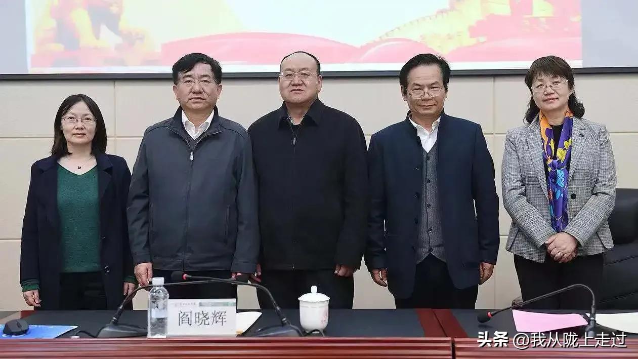 靖远一中回忆,饮水思源缘木思本是什么意思